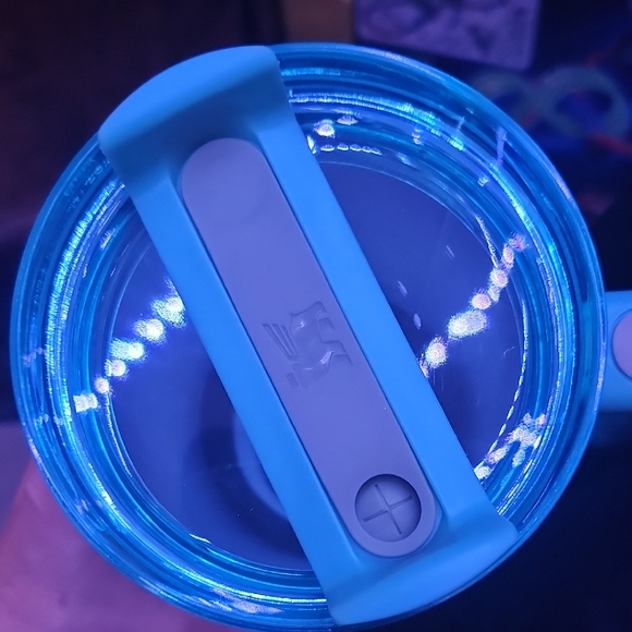 Stanley Teal Mickey Mouse Tumbler - Picture 5 of 5